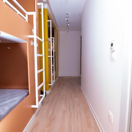 Hostel Le Hueb Toulon Extérieur photo