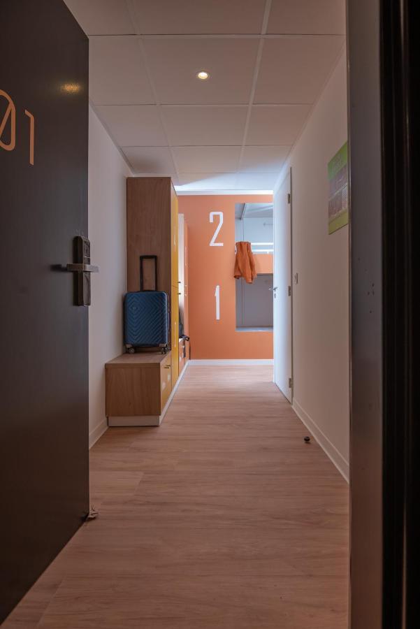 Hostel Le Hueb Toulon Extérieur photo