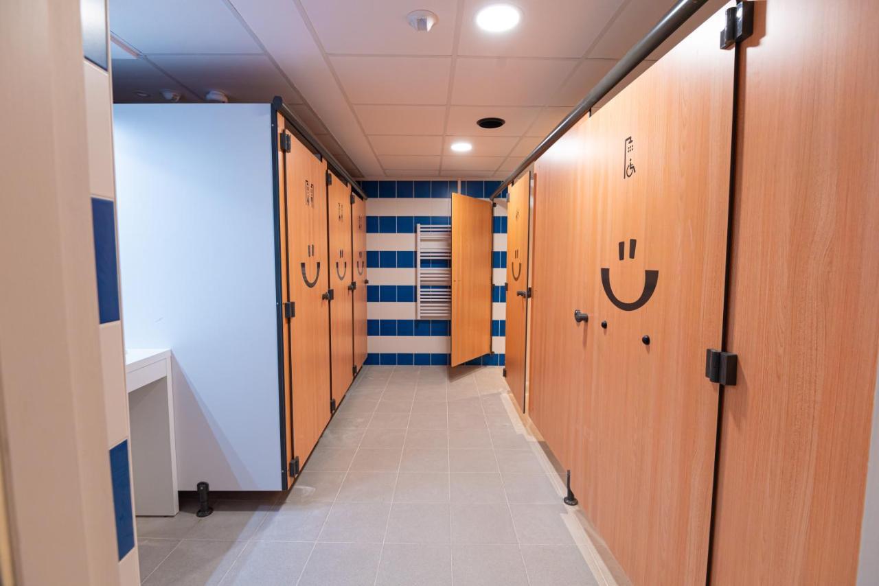 Hostel Le Hueb Toulon Extérieur photo