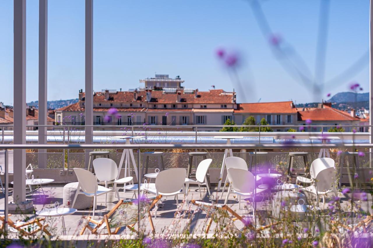 Hostel Le Hueb Toulon Extérieur photo