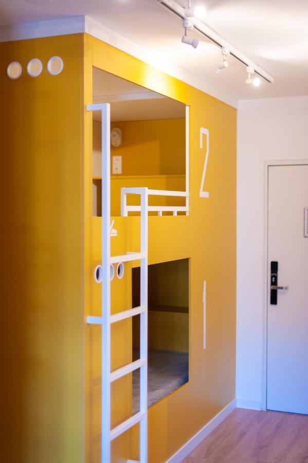 Hostel Le Hueb Toulon Extérieur photo